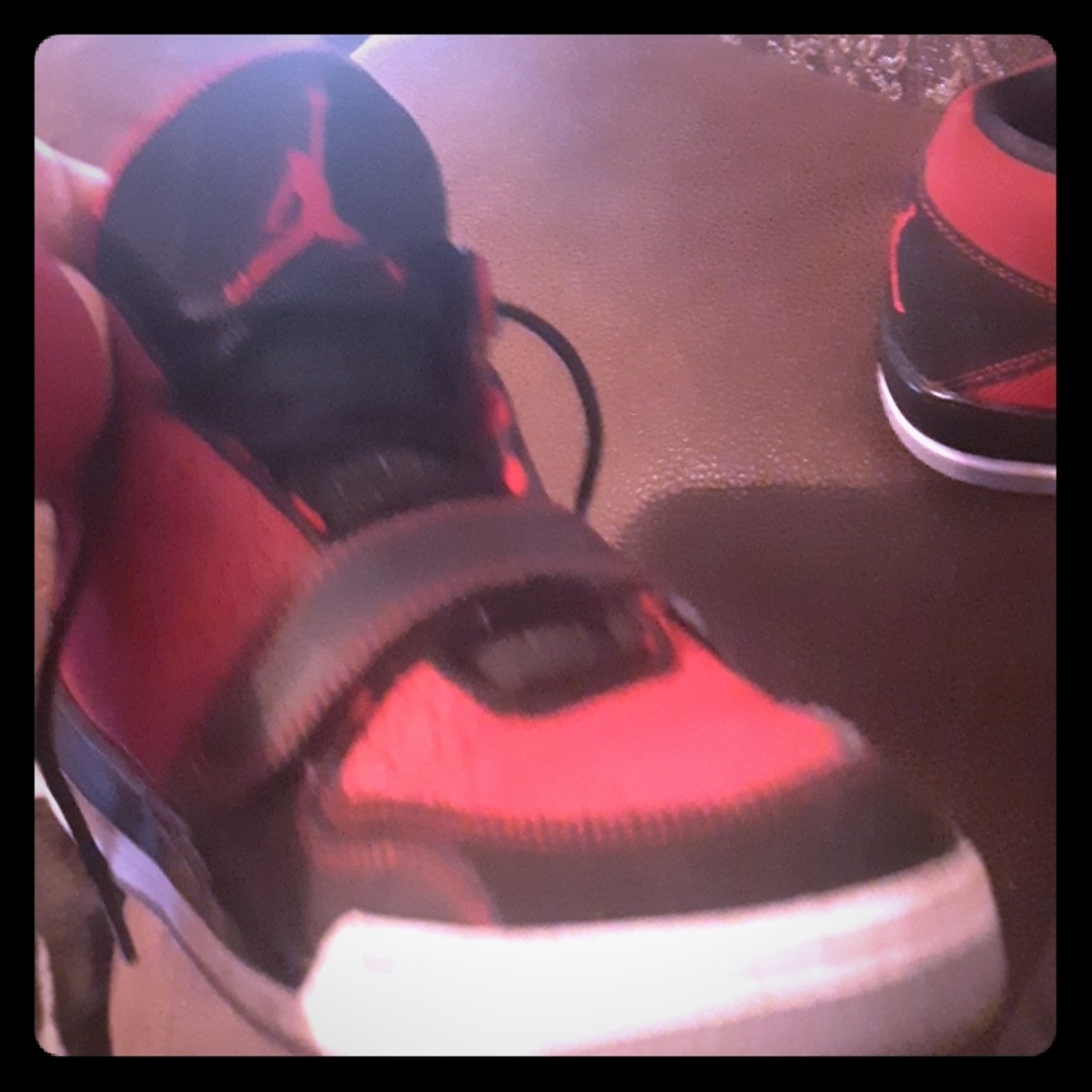 Jordan v iv iii